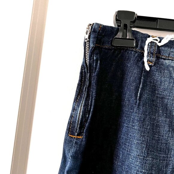 MOSCHINO Mid-Rise Cropped Jeans - Picture 3 of 9